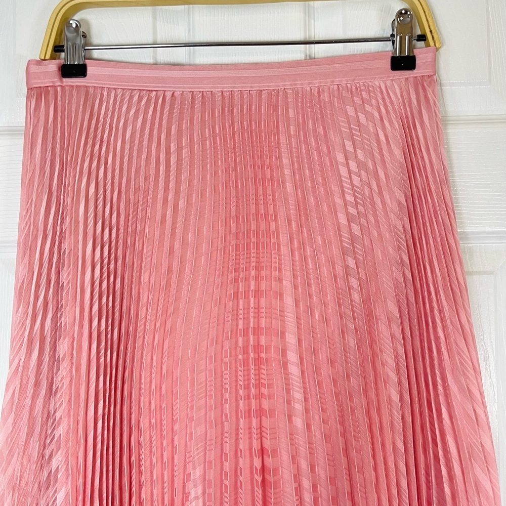 Club Monaco Pink Pleated Midi Skirt Size 8 - Picture 3 of 7